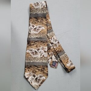 Wolf Print Necktie in Brown and Tan